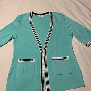 Misook size small teal short sleeve sweater